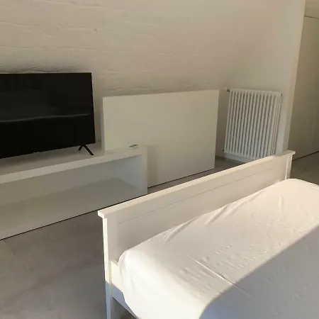 Il Di Alice Bed & Breakfast 4*