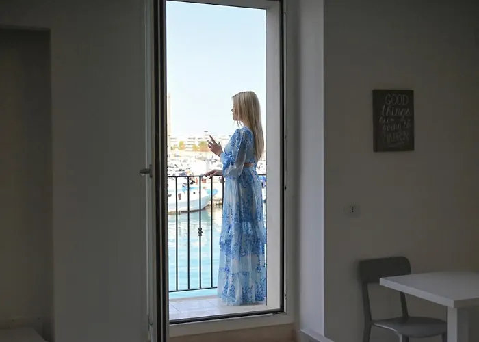 Il Di Alice Monopoli